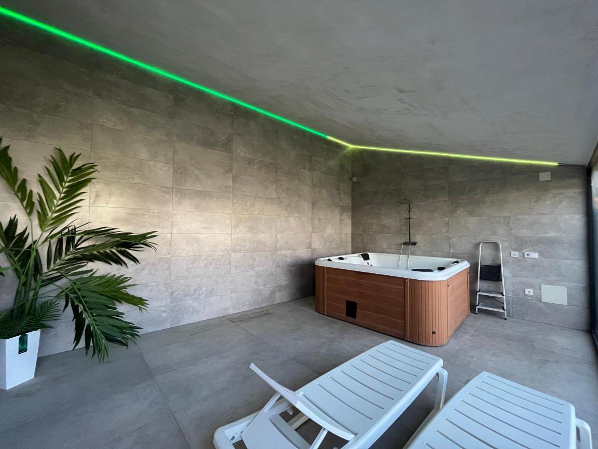 El Jacuzzi Casa de Férias